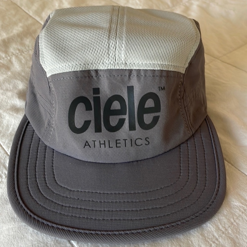 Ciele athletics gray hat